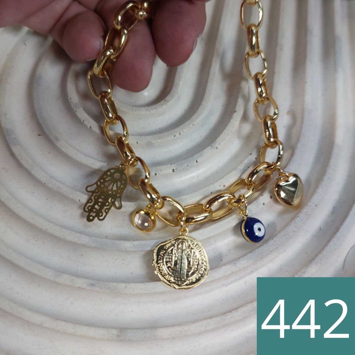 A_442