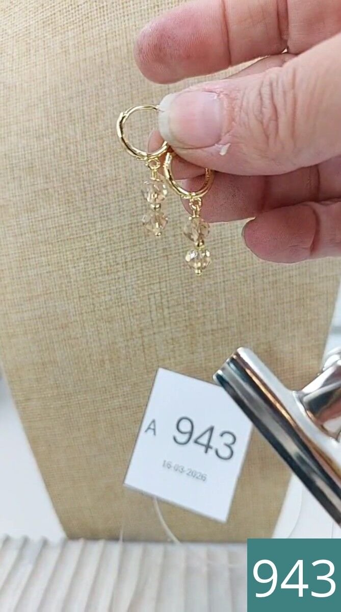 A_943