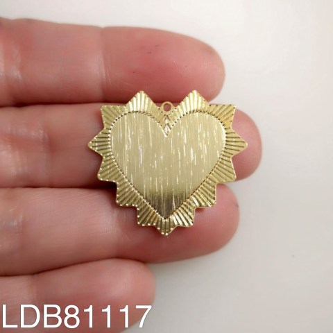 Dije bañado en oro de 20k Corazón de 26x28mm LDB81117